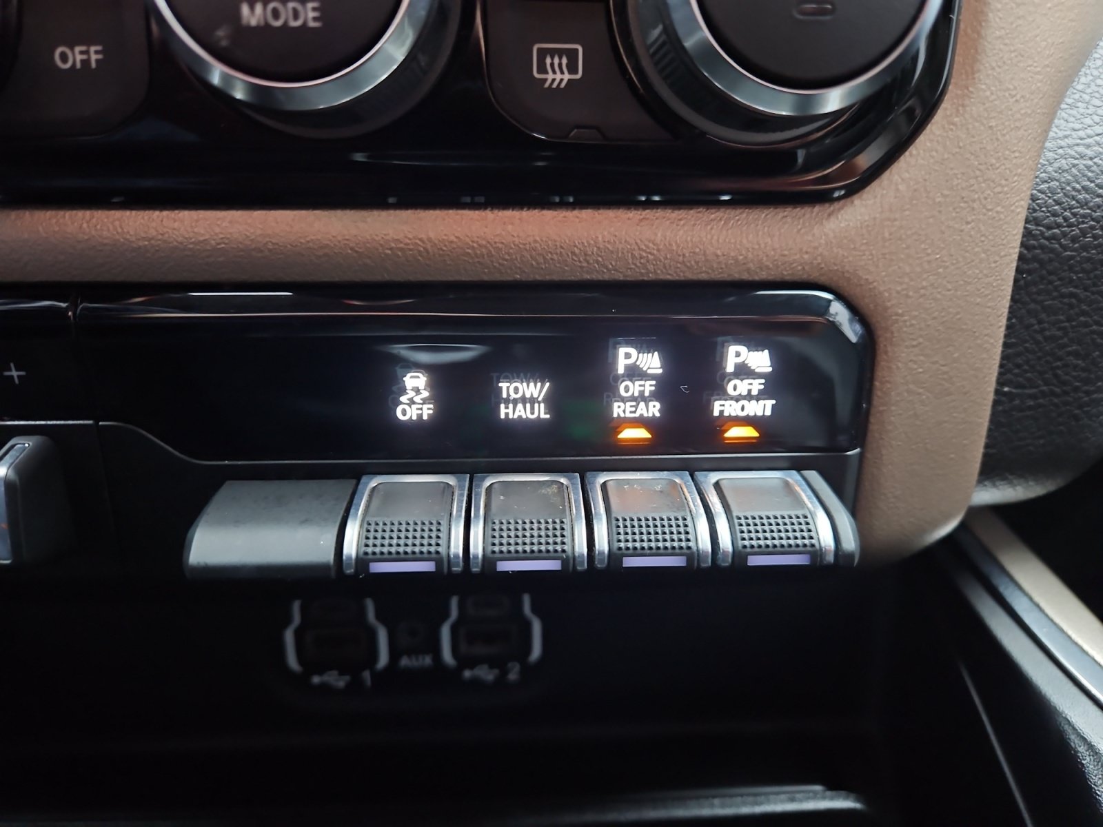 Used 2022 RAM 1500 Laramie AWD/4WD image 29