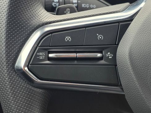 New 2026 Chevrolet Equinox EV LT image 31