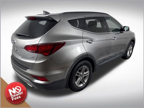 Used 2018 Hyundai Santa Fe Sport FWD image 3