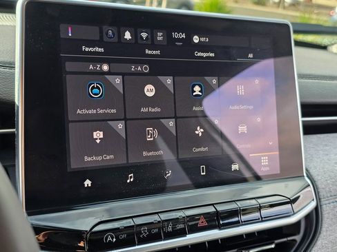 Used 2024 Jeep Compass Latitude image 27