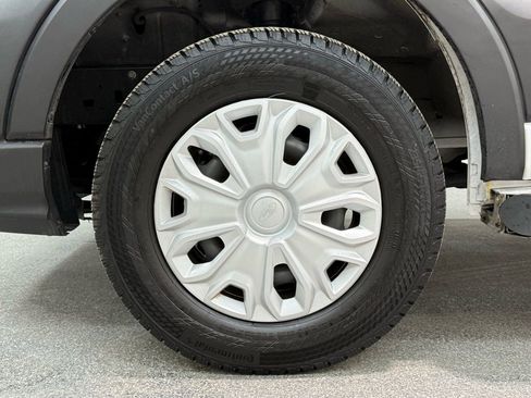 Used 2024 Ford Transit 250 Low Roof w/ Exterior Upgrade Package image 28