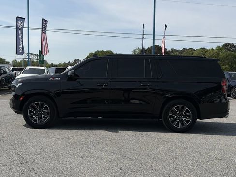 Used 2023 Chevrolet Suburban Z71 w/ Z71 Off-Road Package AWD/4WD image 2