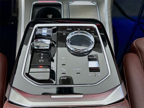 Used 2023 BMW 760i xDrive 760i xDrive image 17