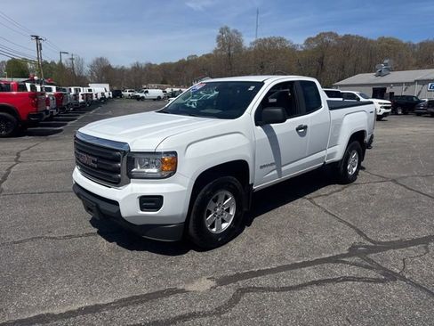 Used 2018 GMC Canyon 4x4 Extended Cab w/ Trailering Package image 4