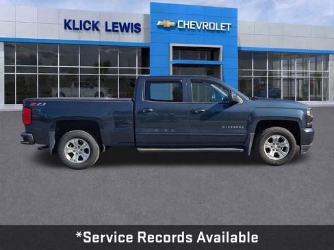 Used 2018 Chevrolet Silverado 1500 LT w/ All Star Edition AWD/4WD image 9