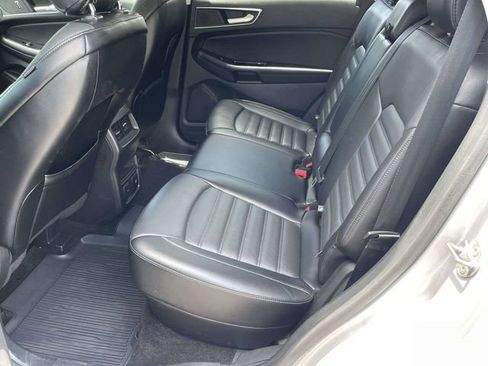 Certified 2018 Ford Edge SEL w/ Equipment Group 201A AWD/4WD image 5