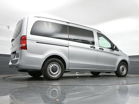 Used 2023 Mercedes-Benz Metris Passenger image 43