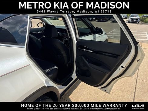 Used 2025 Kia Seltos EX w/ EX Sunroof Package AWD/4WD image 42