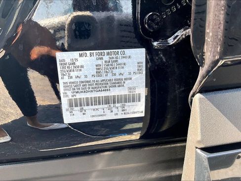 Used 2026 Ford Explorer Active AWD/4WD image 21