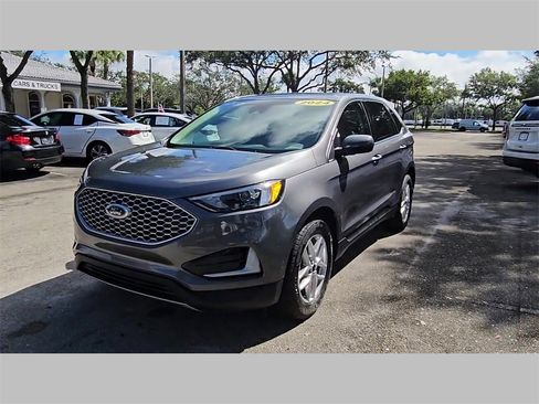 Used 2024 Ford Edge SEL image 43