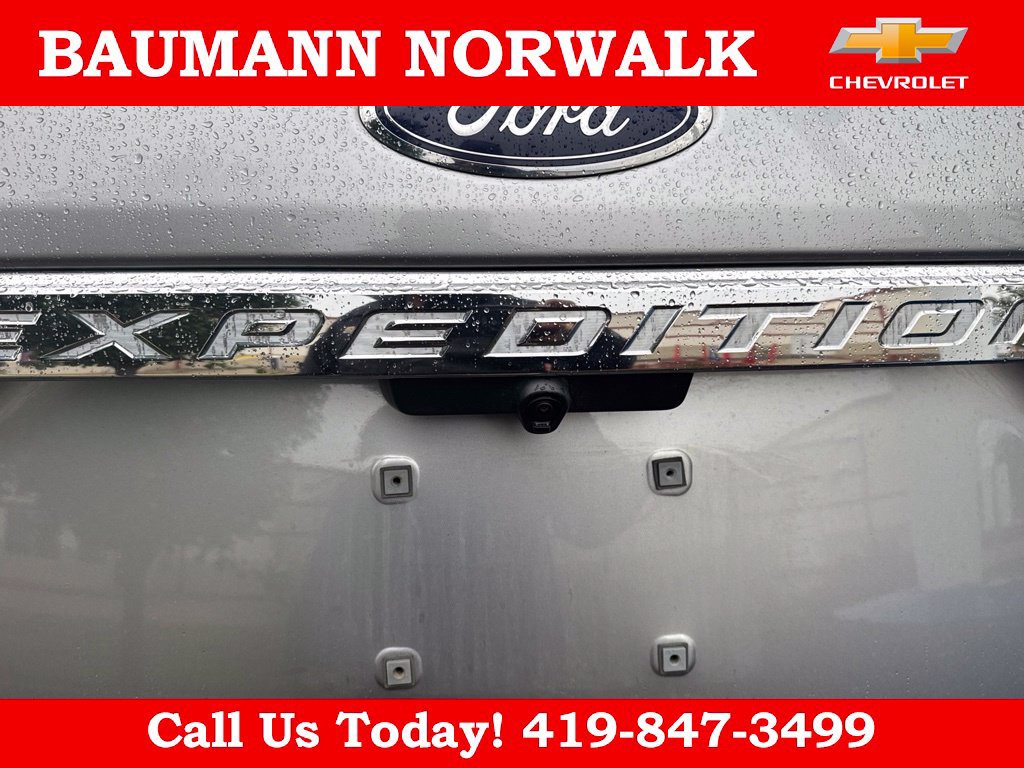 Used 2020 Ford Expedition XLT w/ Equipment Group 202A AWD/4WD image 7