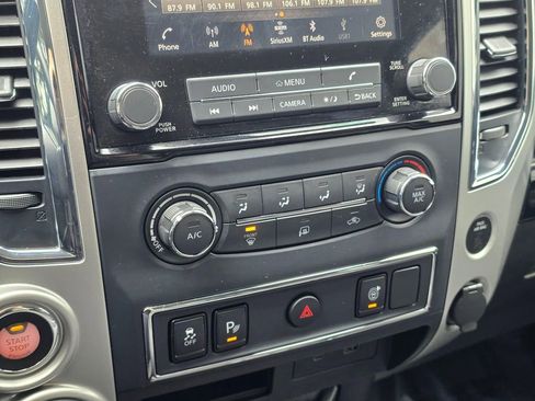 Used 2021 Nissan Titan SV w/ Accessory Utility Package image 29