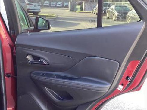 Used 2018 Buick Encore Preferred image 21