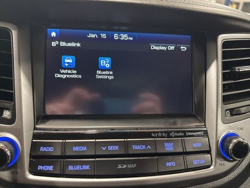 Used 2017 Hyundai Tucson Limited w/ Limited Ultimate Package 03 image 28