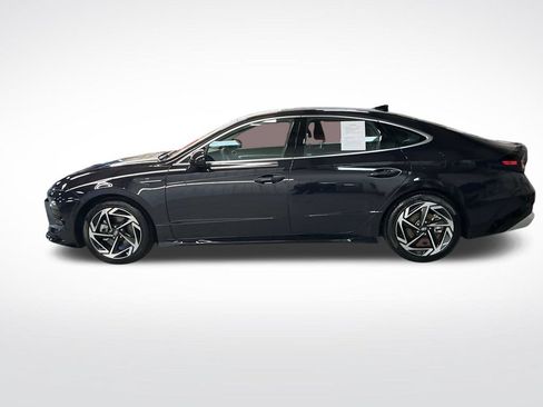 Certified 2026 Hyundai Sonata SEL AWD/4WD image 2