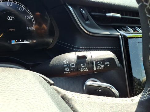 Used 2025 Jeep Grand Cherokee Laredo w/ Luxury Tech Group I AWD/4WD image 23