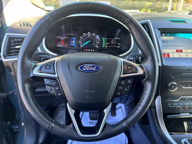 Used 2016 Ford Edge SEL w/ Equipment Group 201A AWD/4WD image 16