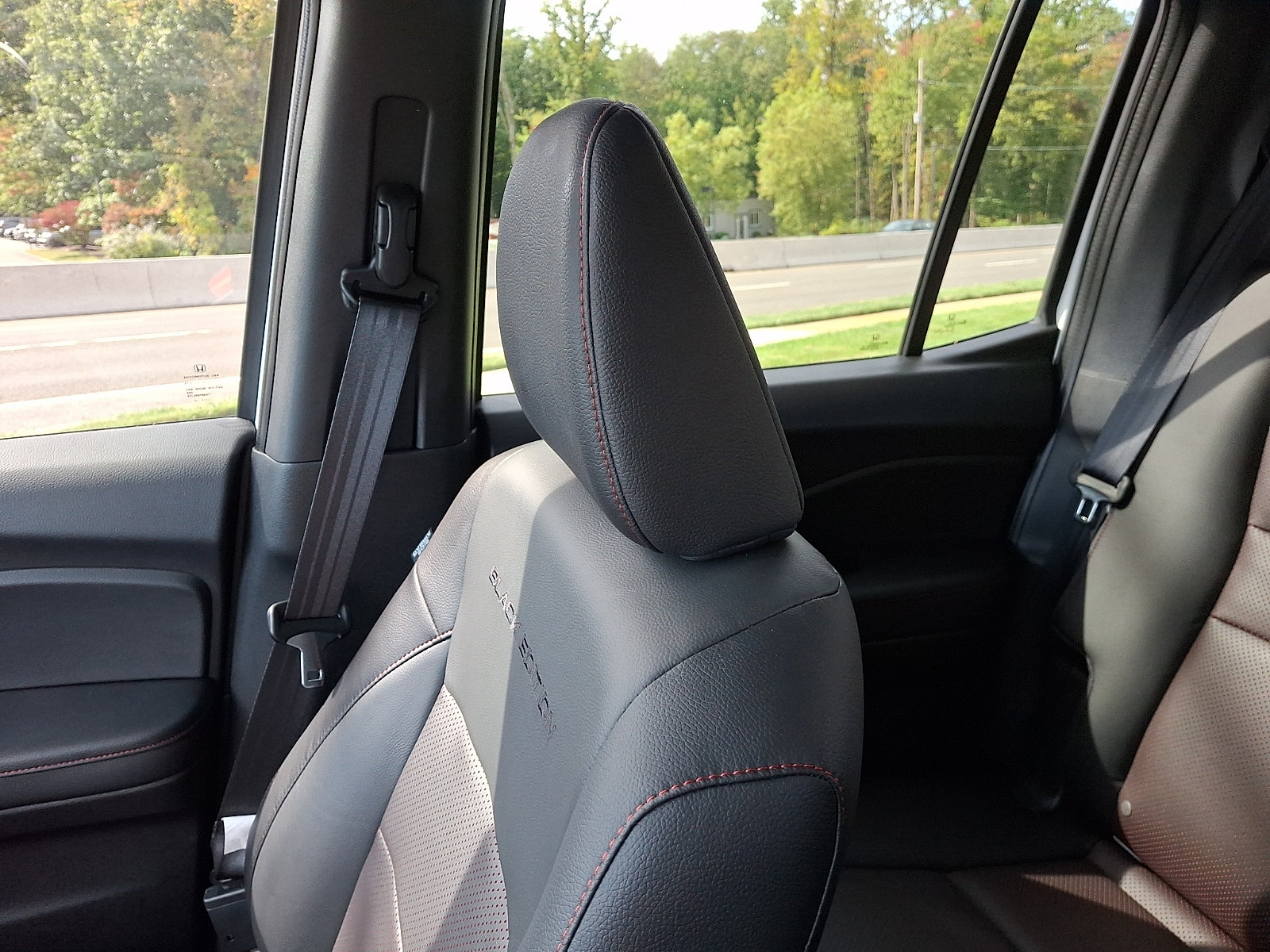 Certified 2026 Honda Ridgeline Black Edition image 17