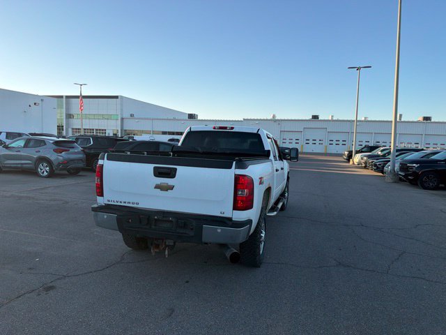 Used 2011 Chevrolet Silverado 2500 LT w/ Interior Plus Package AWD/4WD image 27