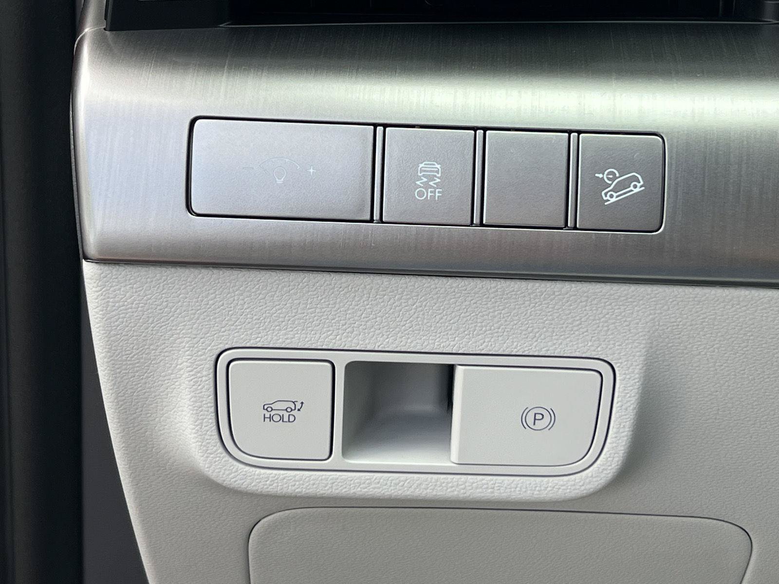 New 2026 Hyundai Kona Limited AWD/4WD image 32