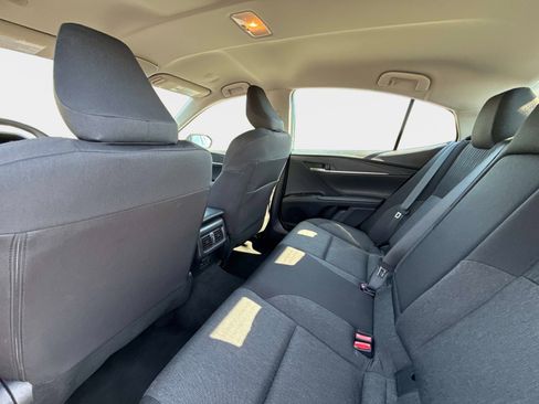 Used 2026 Toyota Camry LE FWD image 17