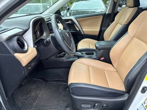 Used 2017 Toyota RAV4 Limited w/ Advanced Technology Package AWD/4WD image 9