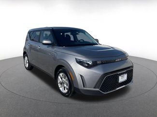 Used 2025 Kia Soul LX w/ LX Technology Package video 1
