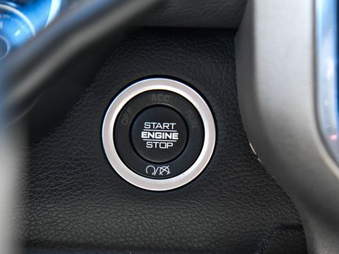 Used 2024 RAM 2500 Laramie image 36