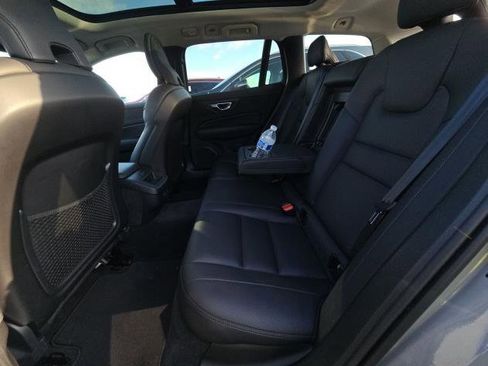 Certified 2025 Volvo V60 B5 Cross Country Plus image 6