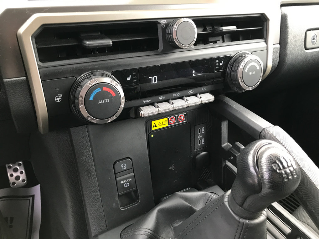Certified 2024 Toyota Tacoma TRD Sport w/ TRD Sport Upgrade Package AWD/4WD image 21