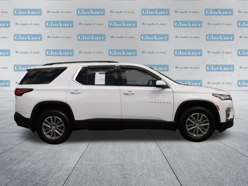 Used 2023 Chevrolet Traverse LT FWD image 4