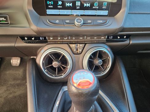 Used 2017 Chevrolet Camaro SS image 14