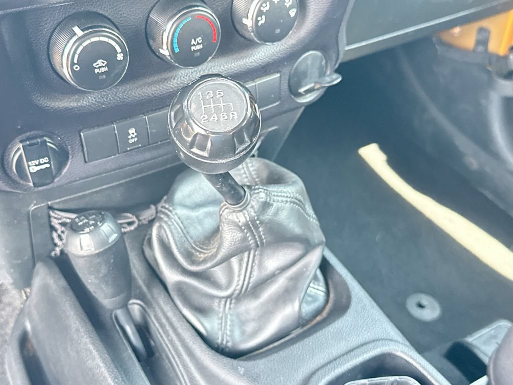 Used 2014 Jeep Wrangler Sport AWD/4WD image 20