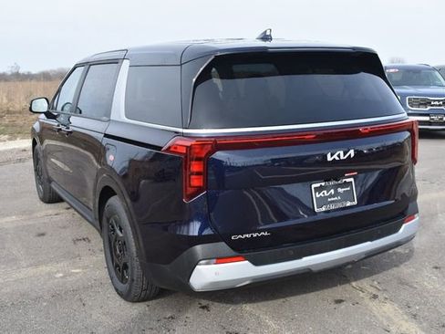 New 2026 Kia Carnival LXS image 6