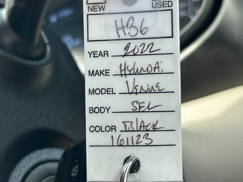 Used 2022 Hyundai Venue SEL FWD image 33