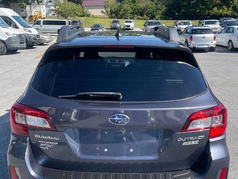 Used 2017 Subaru Outback 2.5i Limited image 8