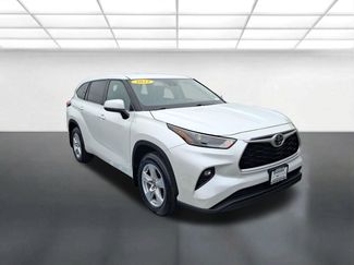 Used 2022 Toyota Highlander LE AWD/4WD 360° Tour
