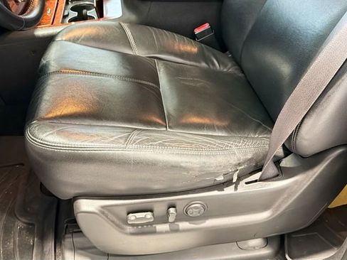 Used 2008 Chevrolet Avalanche LTZ w/ LTZ Preferred Equipment Group image 17