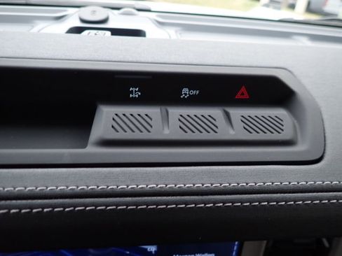 New 2026 Ford Bronco Outer Banks image 18