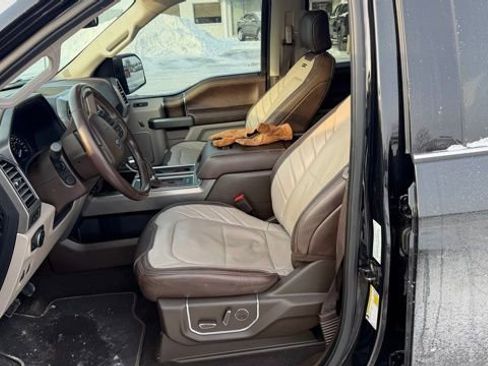 Used 2019 Ford F150 Limited w/ Trailer Tow Package image 14