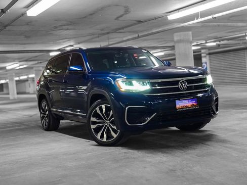 Used 2022 Volkswagen Atlas SEL Premium image 4