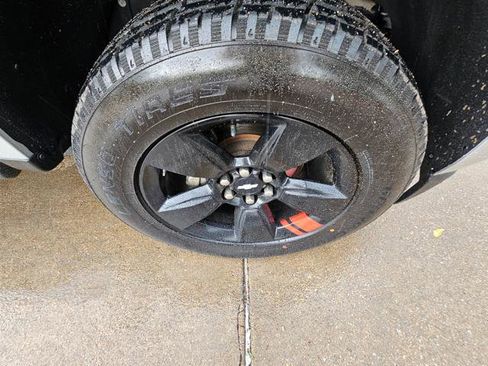 Used 2018 Chevrolet Colorado LT w/ Redline Special Edition image 23