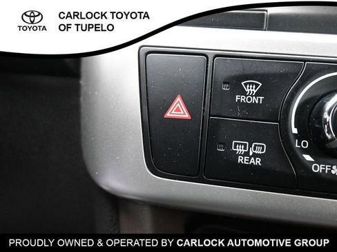 Used 2019 Toyota Highlander LE FWD image 14