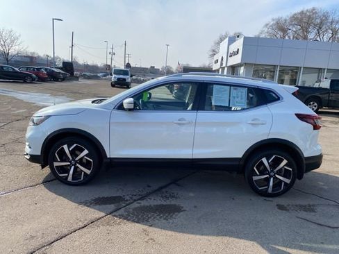 Used 2020 Nissan Rogue Sport SL w/ Premium Package image 9