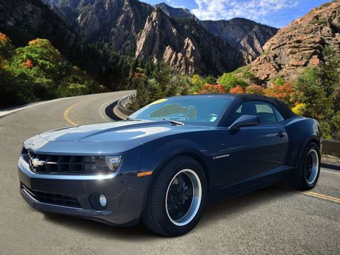 Used 2013 Chevrolet Camaro LT RWD image 5