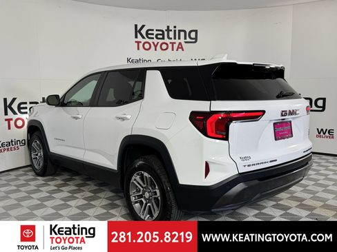 Used 2026 GMC Terrain Elevation image 7