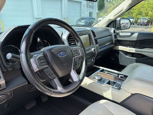 Used 2020 Ford Expedition Platinum image 9