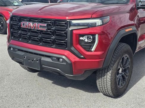 Used 2024 GMC Canyon Elevation w/ Convenience Package image 10