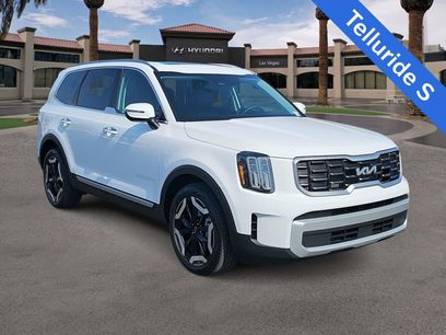 Used 2025 Kia Telluride S