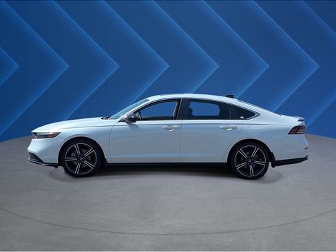 Used 2024 Honda Accord Sport image 7